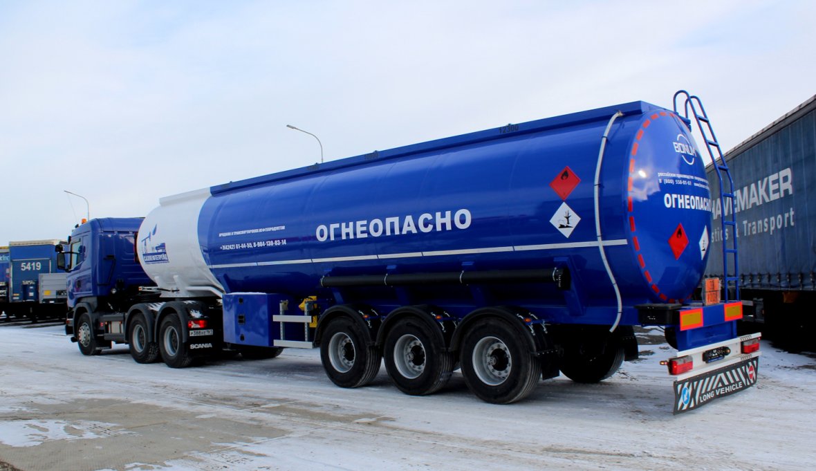 МВД Татарстана изъяло 100 тонн кустарного топлива, которое сбывали в три региона МВД Татарстана изъяло 100 тонн кустарного топлива, которое сбывали в три региона