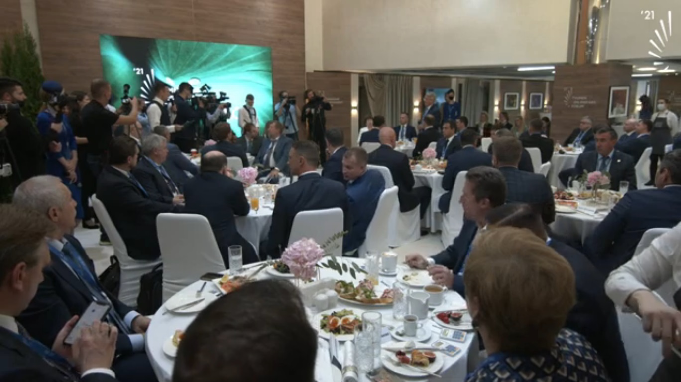 Шамсуаров Азат АНГАМОВИЧ