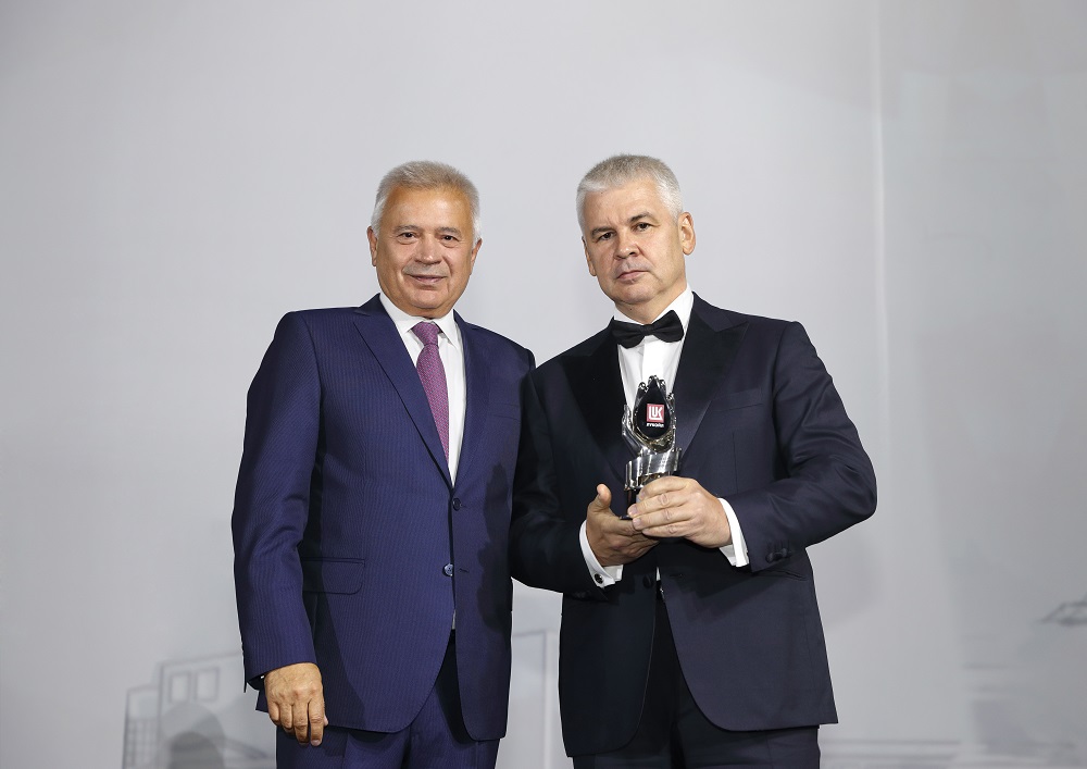 Алекперов александр александрович биография семья личная жизнь В "ЛУКОЙЛ-Западной Сибири" за достойный труд награждены около 700 нефтяников Эко